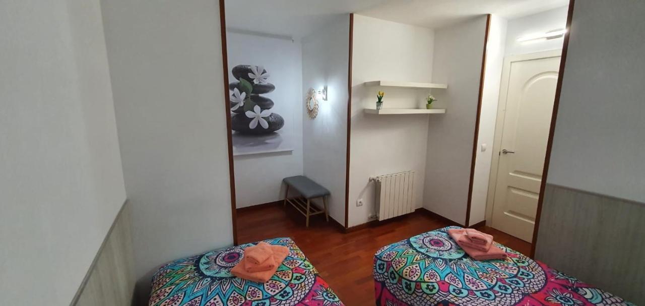 Apartamento Vilallonga Figueres  Ngoại thất bức ảnh