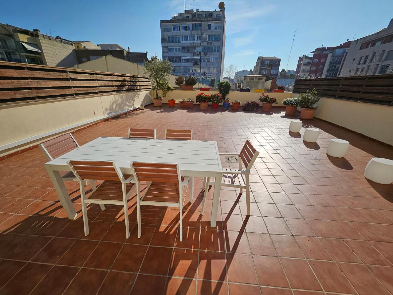 Apartamento Vilallonga Figueres  Ngoại thất bức ảnh